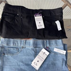 Gloria Vanderbilt Women's Straight Leg Jeans - Black and Blue